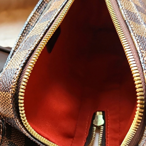 Louis Vuitton Damier Ebene Geronimos Crossbody Sling Bag (UNISEX) - Picture 6 of 7